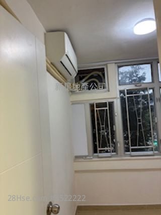 On Shing Court Rental 2 Bedrooms , 1 Bathroom 384 ft² ( 35.7 m² )