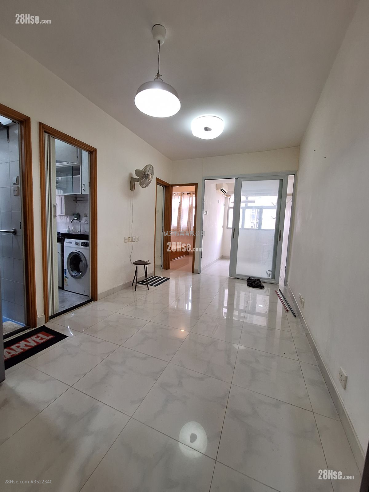 Luen Gay Apartments Rental 2 Bedrooms , 1 Bathroom 382 ft² ( 35.5 m² )