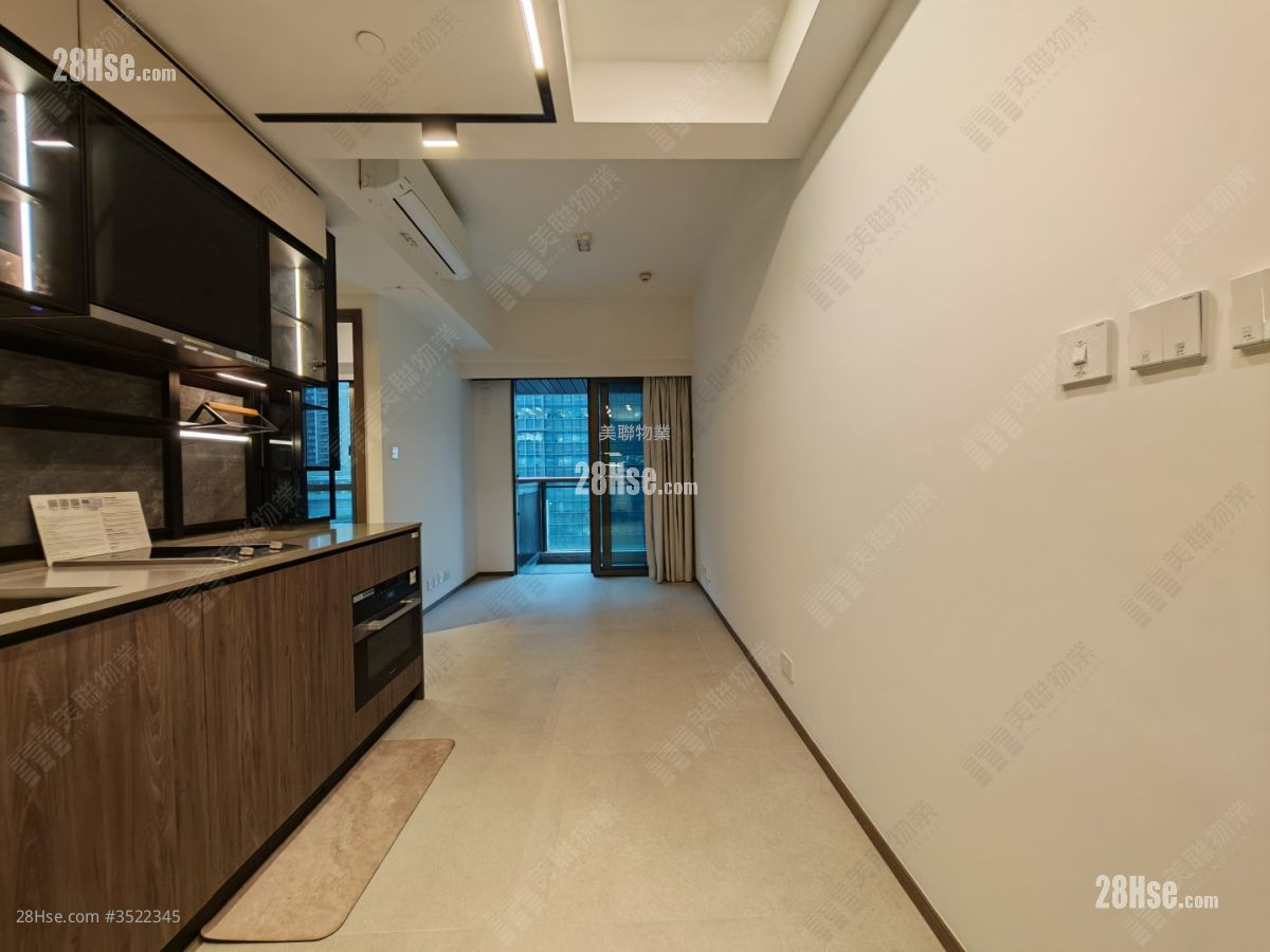 Cullinan Sky Rental 2 Bedrooms , 1 Bathroom 458 ft² ( 42.5 m² )