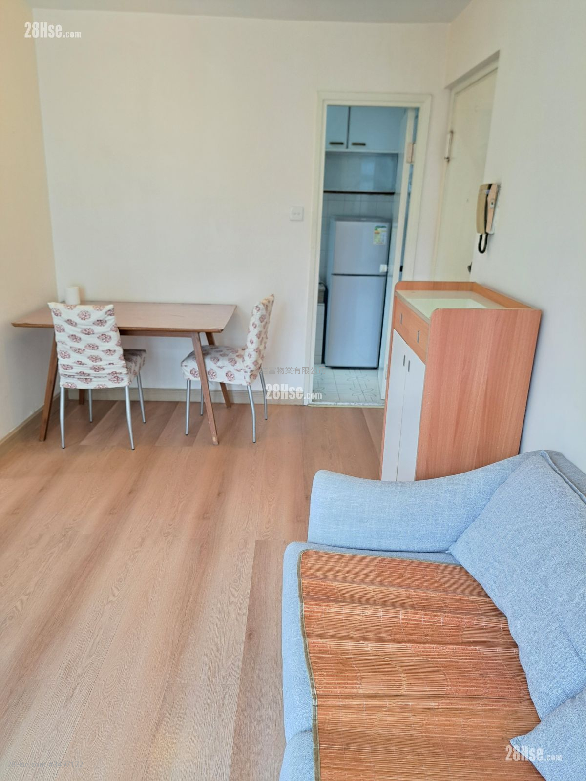 Nan Fung Sun Chuen Rental 2 Bedrooms , 1 Bathroom 391 ft² ( 36.3 m² )