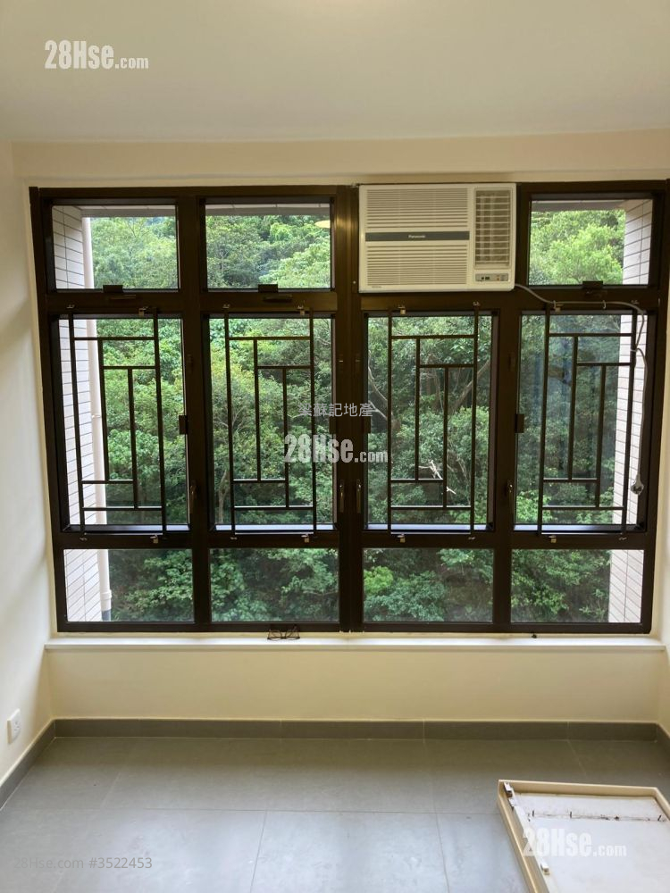 Chi Fu Fa Yuen Sell 3 Bedrooms , 1 Bathroom 588 ft² ( 54.6 m² )
