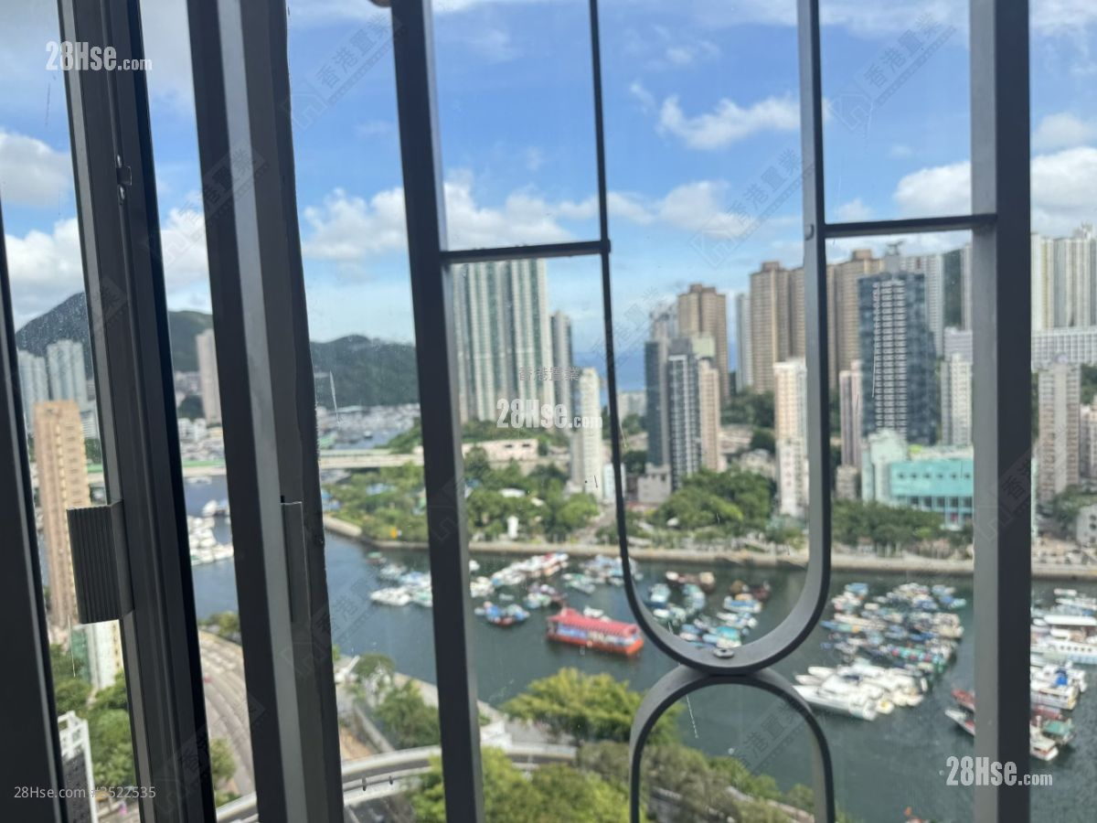 香港仔中心 售盘 3 房 , 2 浴室 721 平方尺 ( 67.0 平方米 )