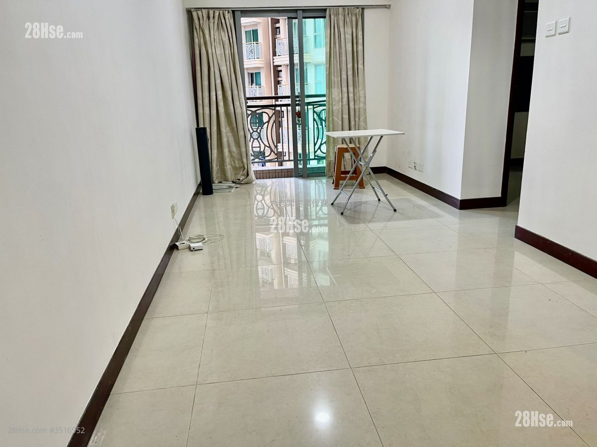 The Merton Rental 2 Bedrooms , 1 Bathroom 482 ft² ( 44.8 m² )