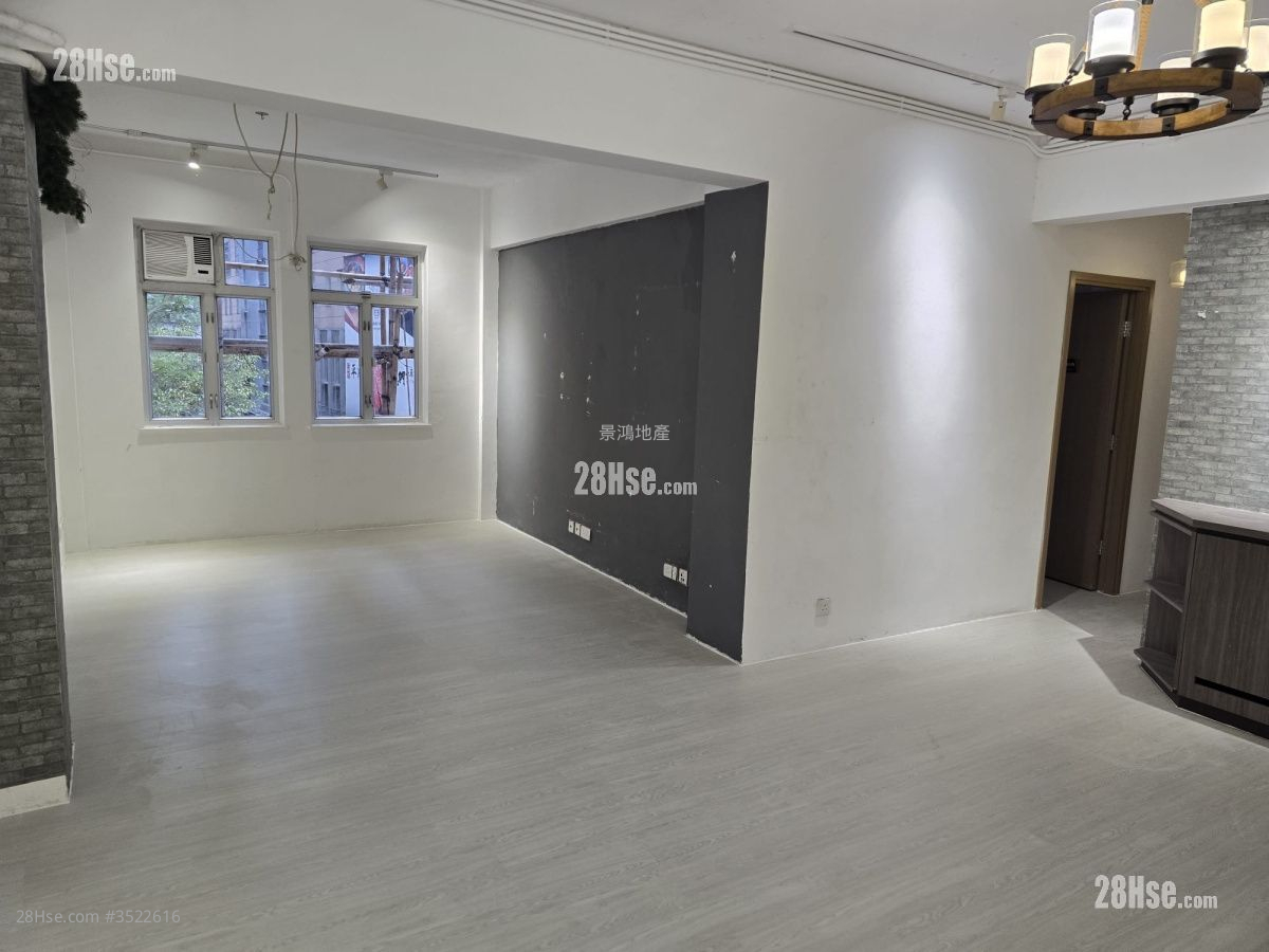 Peninsula Apartments Sell 3 Bedrooms , 2 Bathrooms 902 ft² ( 83.8 m² )