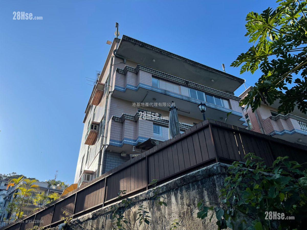 壁屋 售盘 3 房 , 1 浴室 630 平方尺 ( 58.5 平方米 )