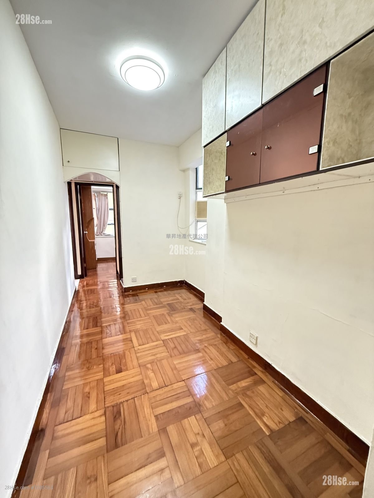 Wing Ning Building Rental 2 Bedrooms , 1 Bathroom 239 ft² ( 22.2 m² )