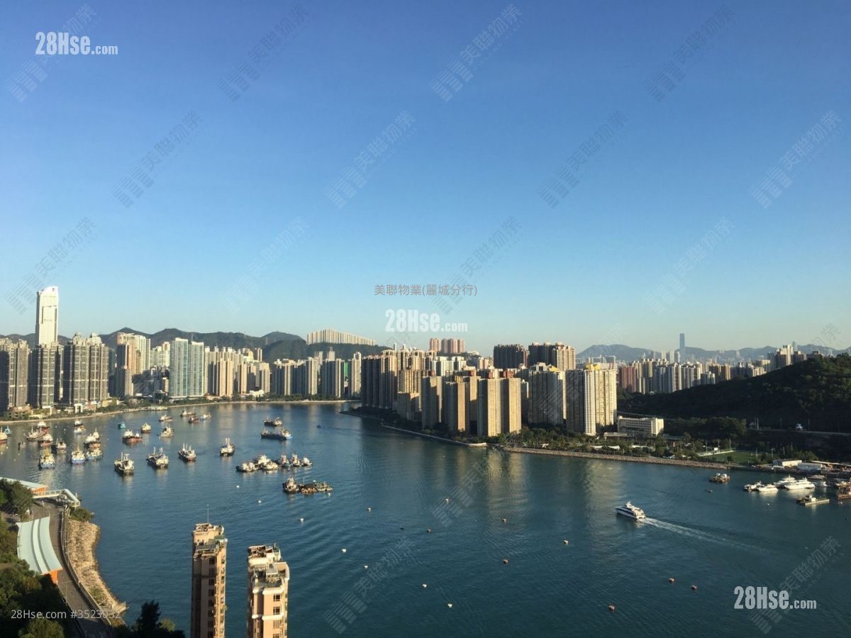金丽苑 售盘 3 房 1,015 平方尺 ( 94.3 平方米 )