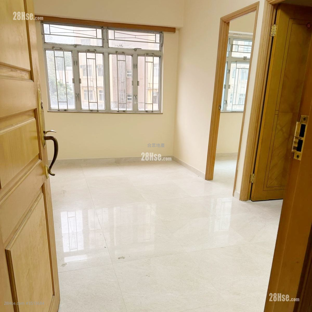 Tat (Tai) Wan Building Rental 348 ft² ( 32.3 m² )