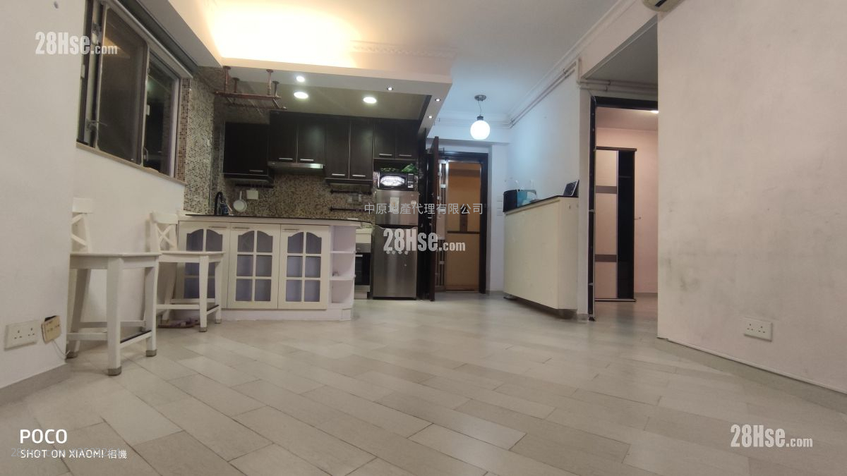Merit Place Rental 2 Bedrooms 487 ft² ( 45.2 m² )