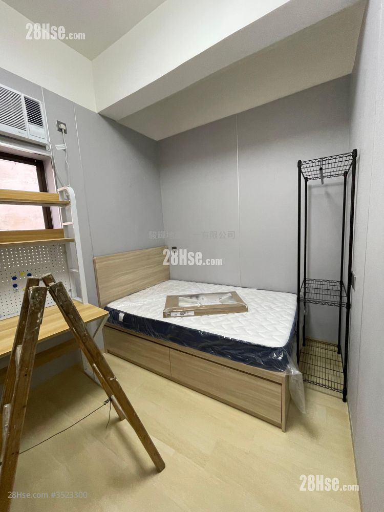 25-27 Hak Po Street Rental Studio , 1 Bathroom 150 ft² ( 13.9 m² )