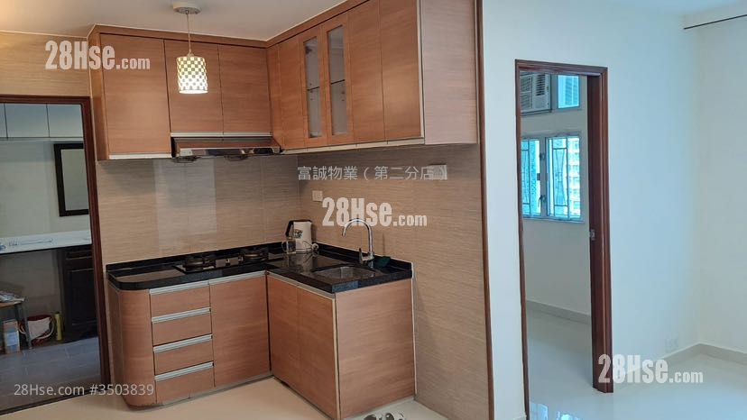 Hong Pak Court Rental 2 Bedrooms , 1 Bathroom 401 ft² ( 37.3 m² )