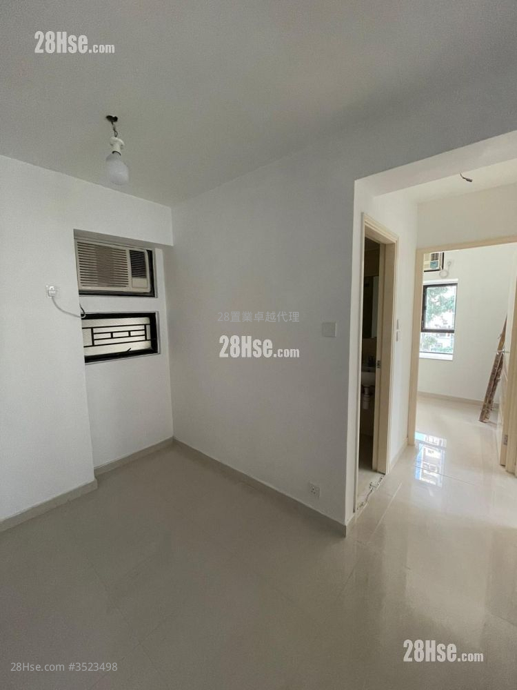 Tai Hing Gardens Rental 428 ft² ( 39.8 m² )