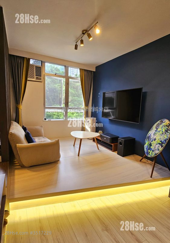Choi Wo Court Sell 2 Bedrooms , 1 Bathroom 394 ft² ( 36.6 m² )