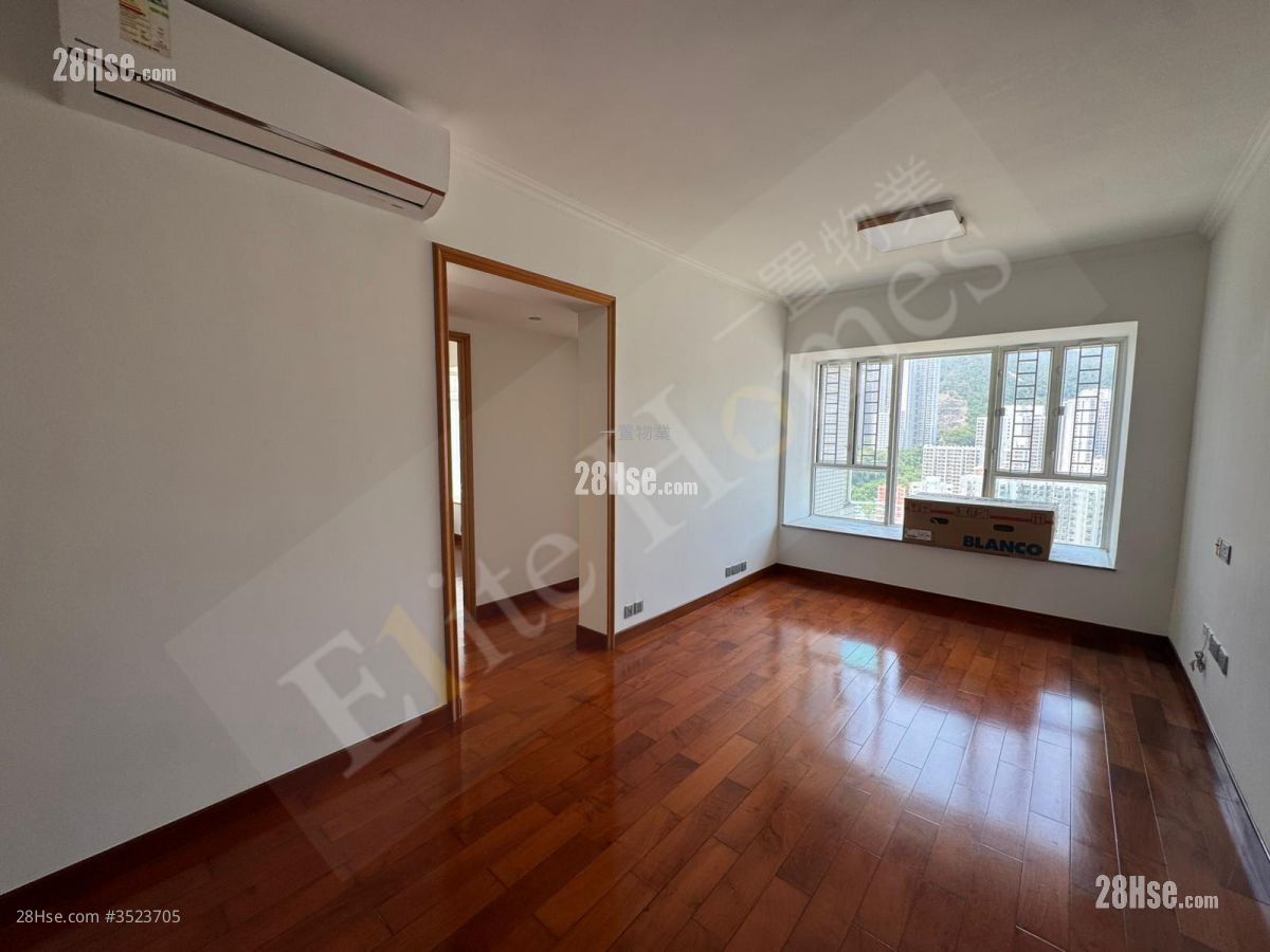 Les Saisons Rental 2 Bedrooms , 1 Bathroom 566 ft² ( 52.6 m² )