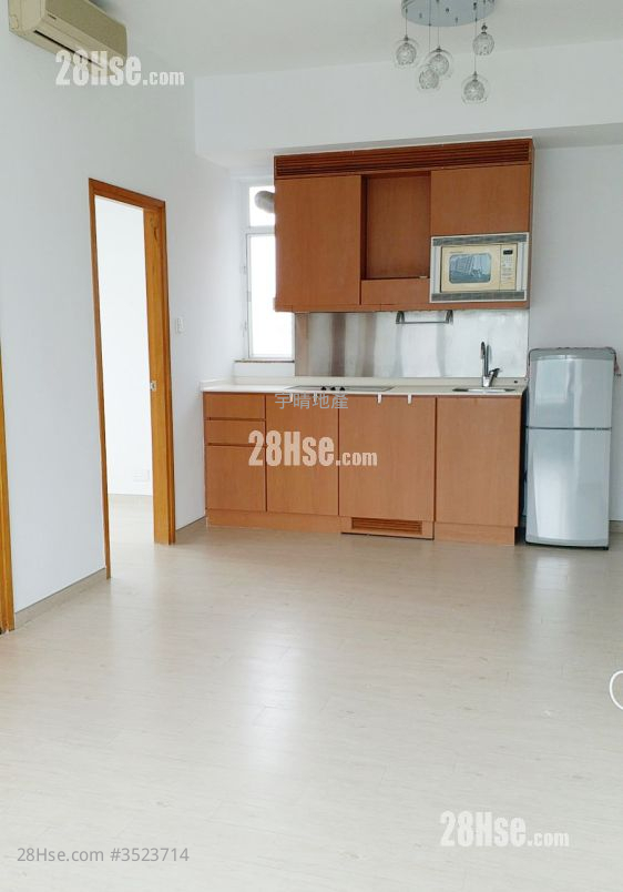Bijou Apartments Rental 2 Bedrooms , 1 Bathroom 411 ft² ( 38.2 m² )