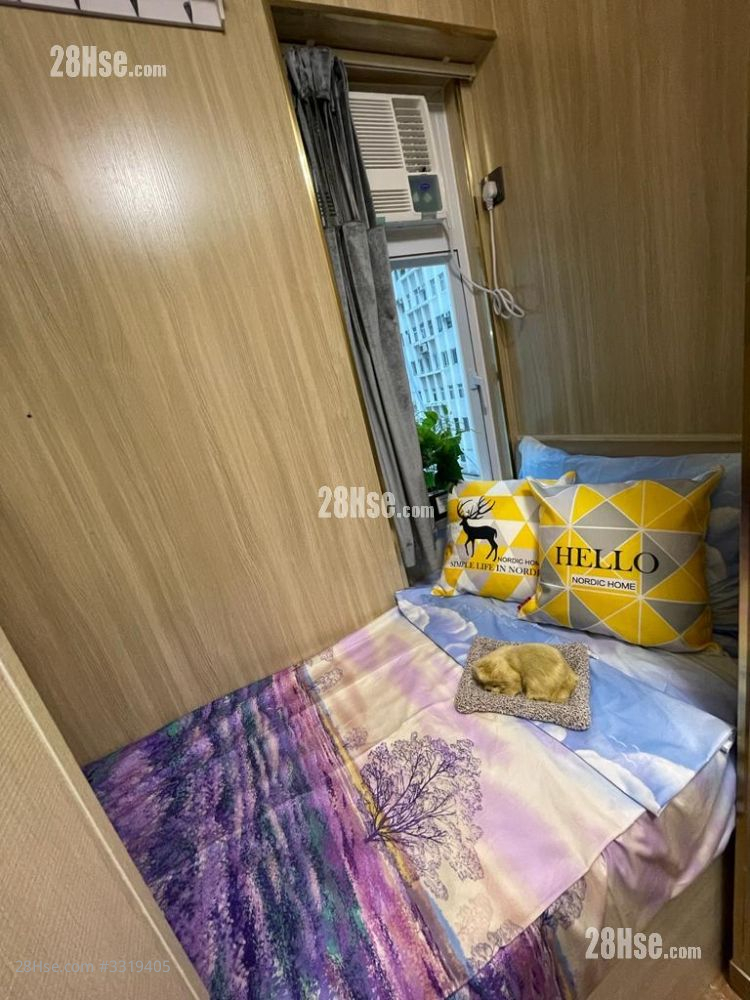Kingston Building Rental 1 Bedroom , 1 Bathroom 120 ft² ( 11.1 m² )