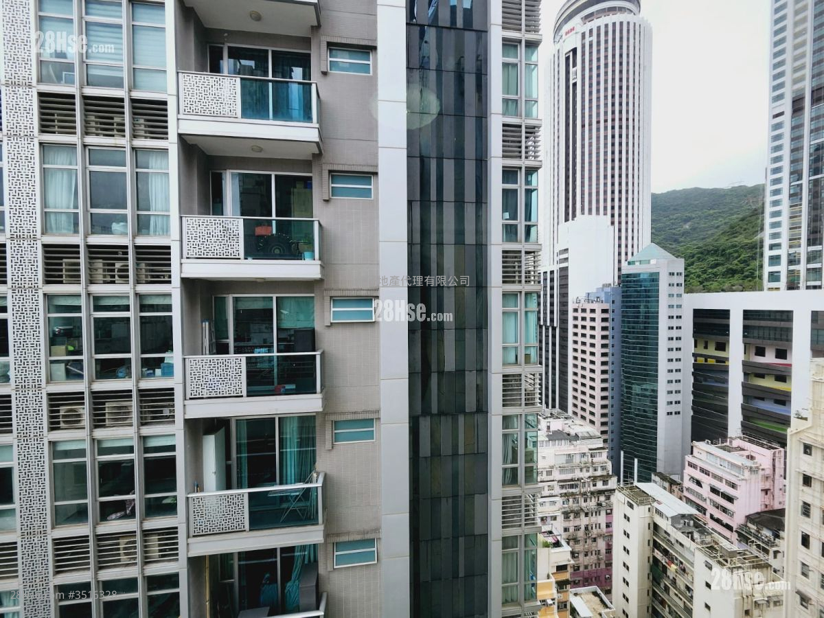 Pinnacle Building Rental 2 Bedrooms , 1 Bathroom 338 ft² ( 31.4 m² )
