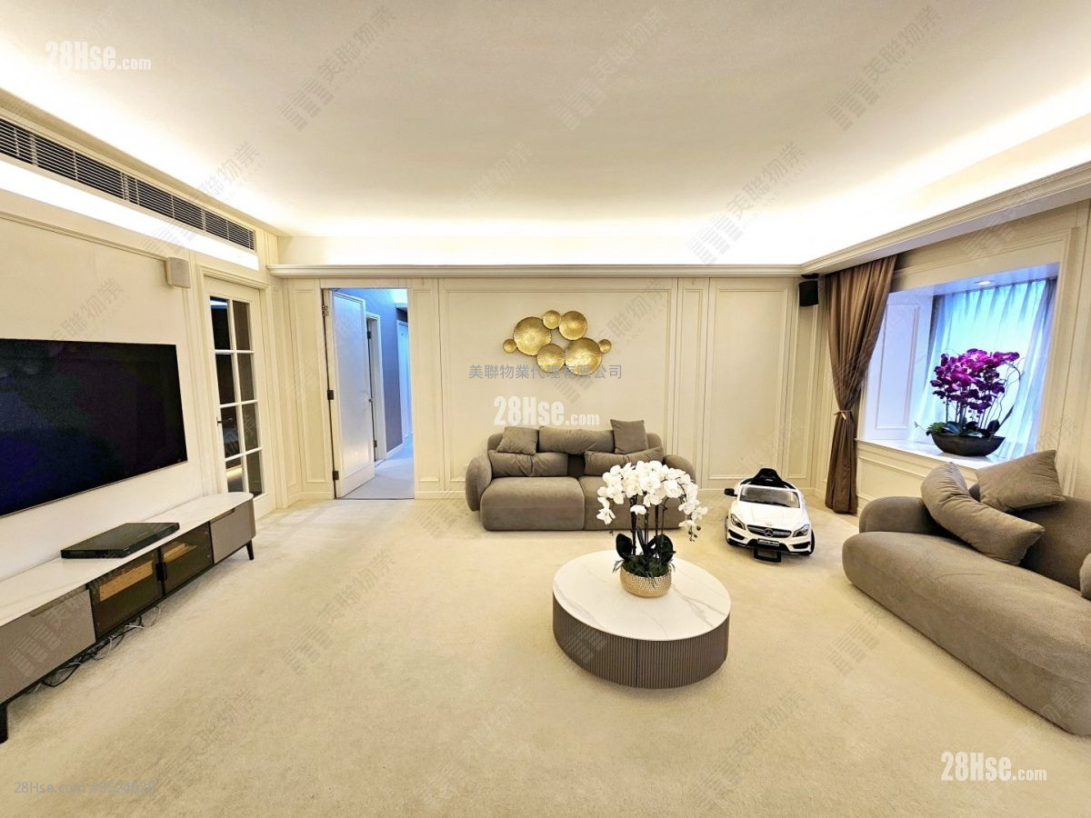 Kowloon Tong Garden Sell 4 Bedrooms , 3 Bathrooms 2,154 ft² ( 200.1 m² )