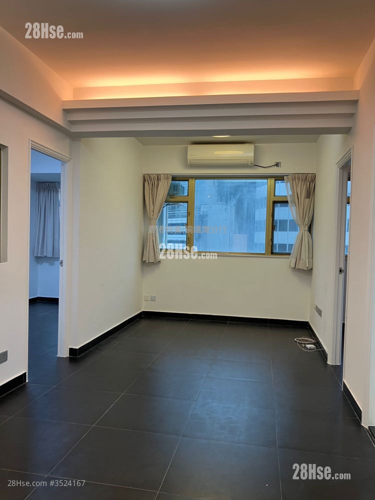 Yee On Building Sell 2 Bedrooms , 1 Bathroom 465 ft² ( 43.2 m² )