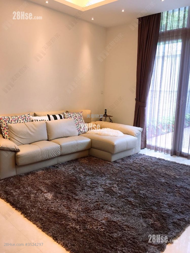 The Green Sell 3 Bedrooms , 2 Bathrooms 1,315 ft² ( 122.2 m² )