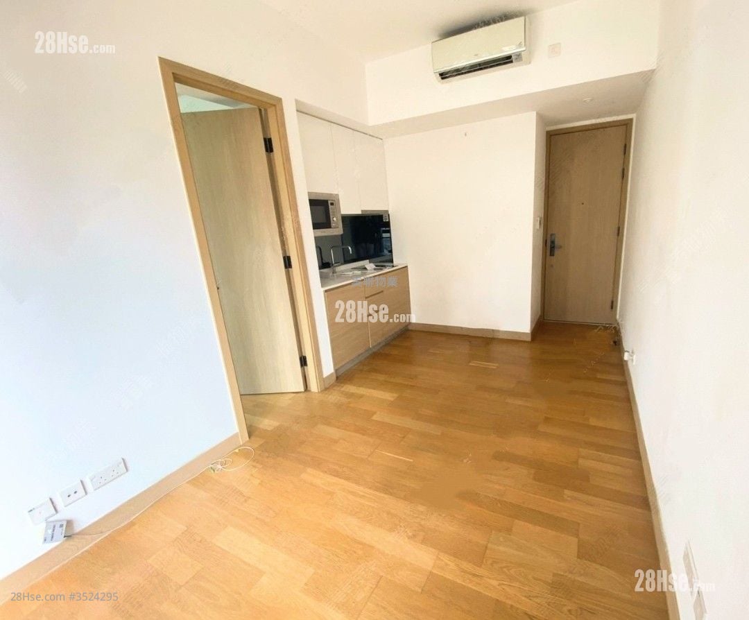 The Amused Sell 1 Bedroom , 1 Bathroom 309 ft² ( 28.7 m² )