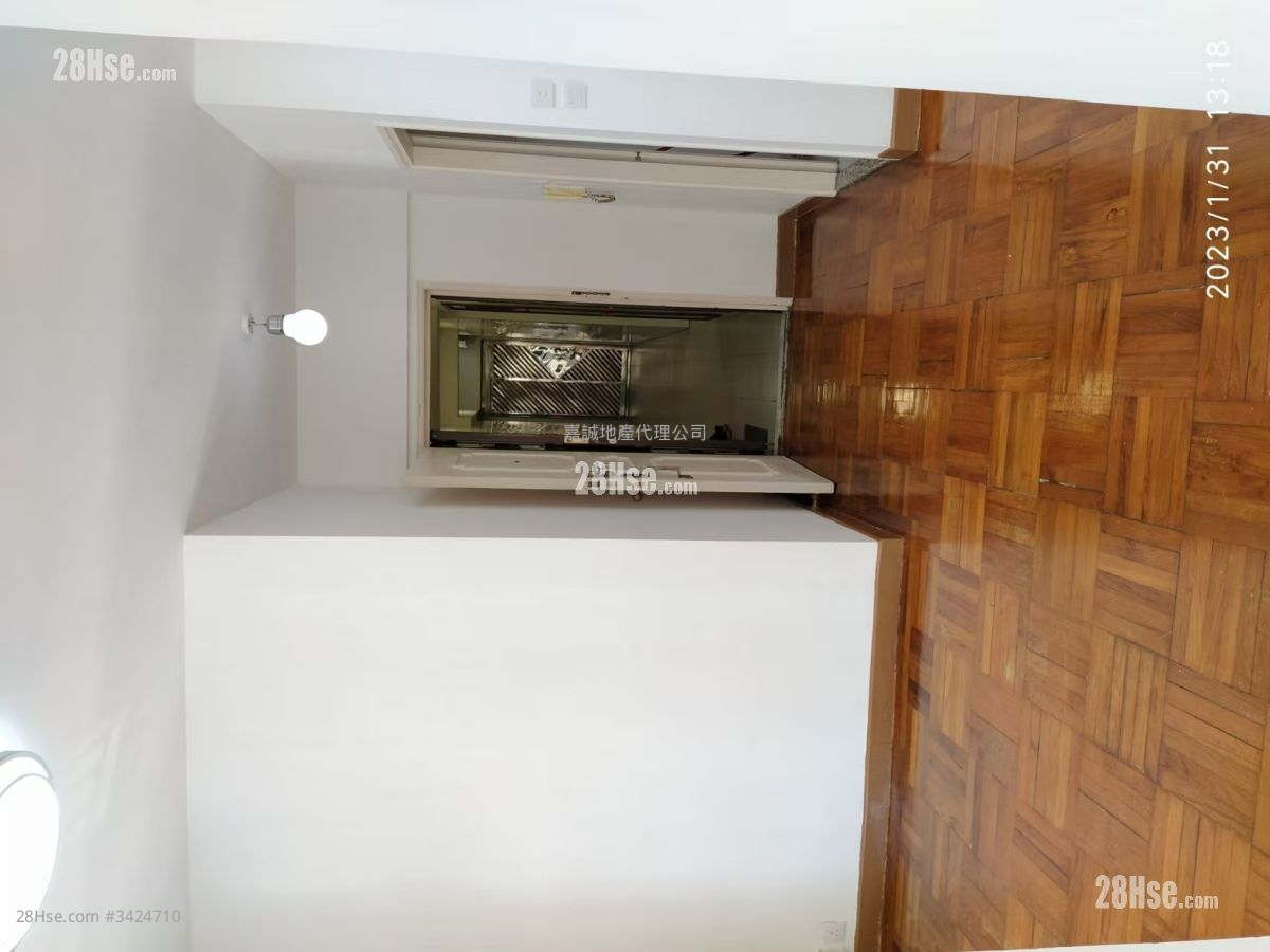 Blossom Garden Rental 2 Bedrooms , 1 Bathroom 480 ft² ( 44.6 m² )