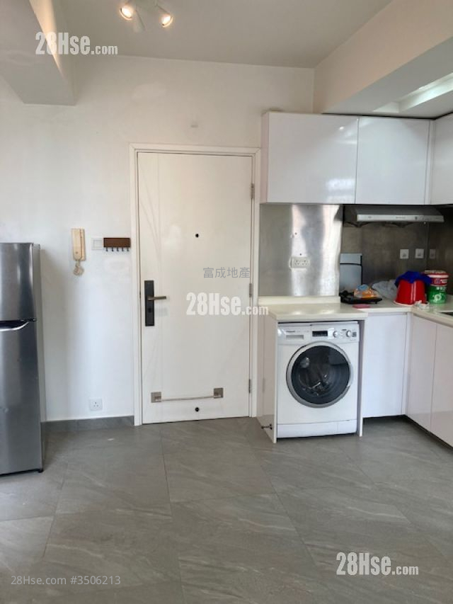 Yik Fat Building Rental 1 Bedroom , 1 Bathroom 233 ft² ( 21.6 m² )