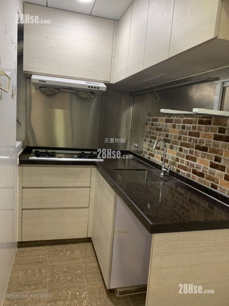 Tai Hing Gardens Rental 428 ft² ( 39.8 m² )
