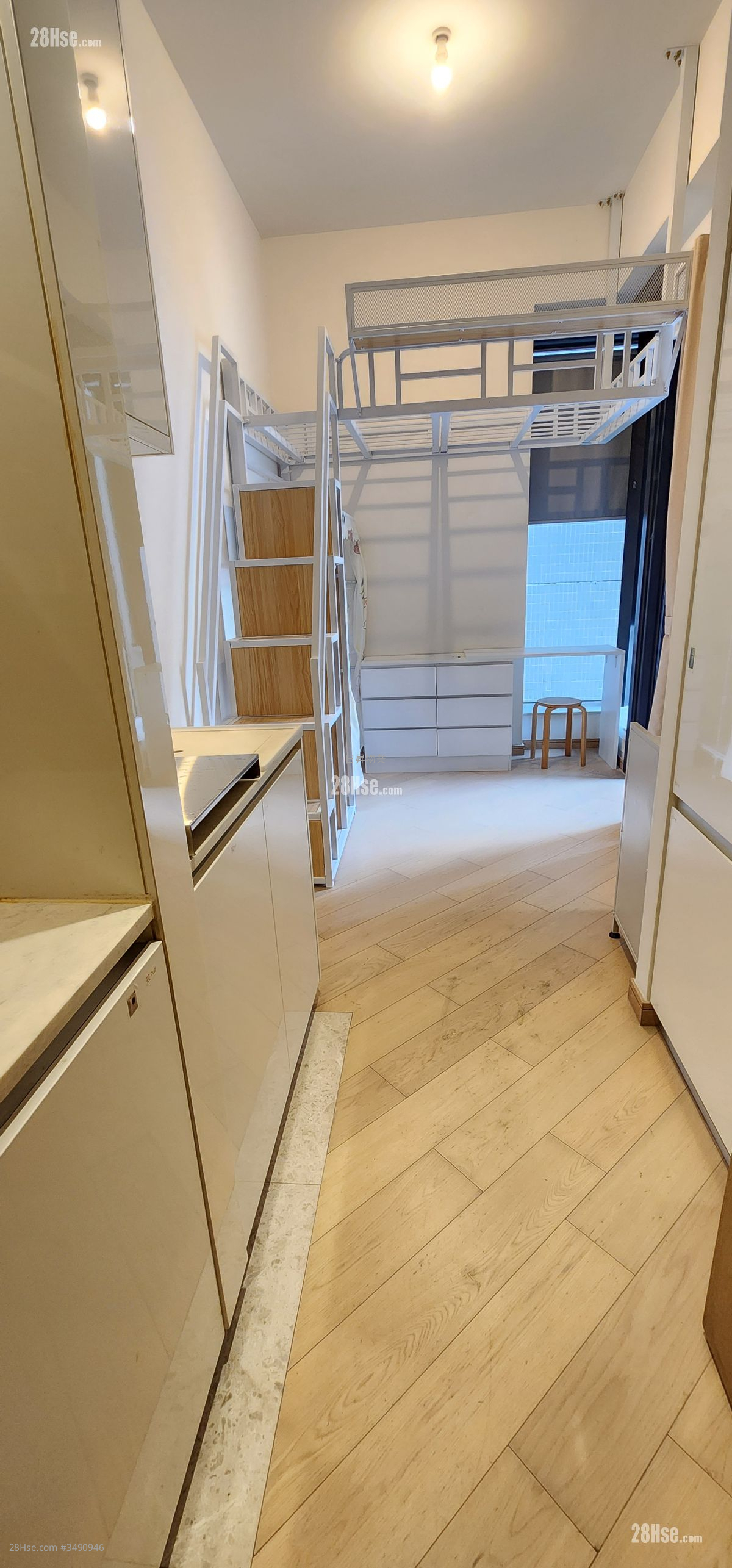 Parker33 Sell Studio , 1 Bathroom 209 ft² ( 19.4 m² )