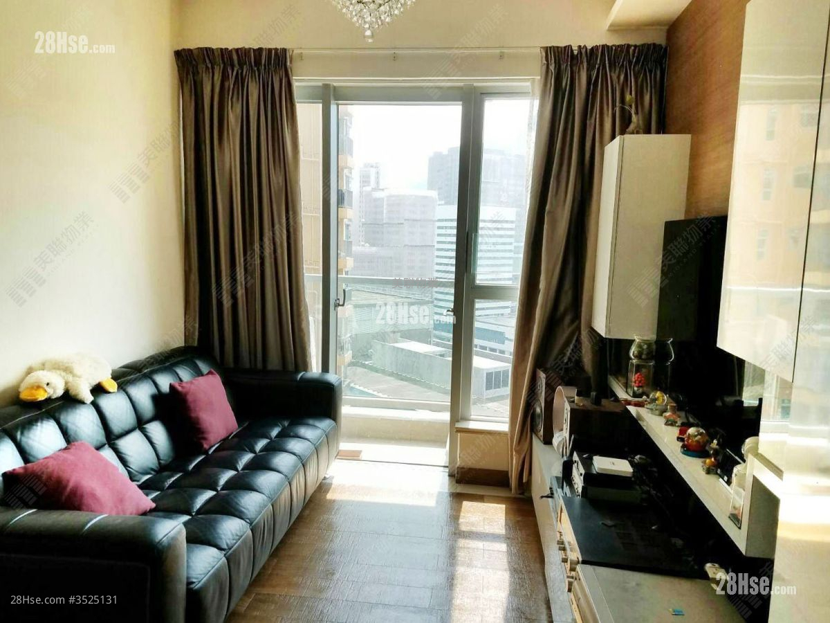 Century Gateway Sell 2 Bedrooms 510 ft² ( 47.4 m² )