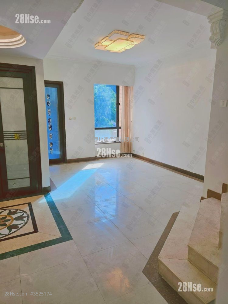 Europa Garden Sell 3 Bedrooms , 2 Bathrooms 1,467 ft² ( 136.3 m² )