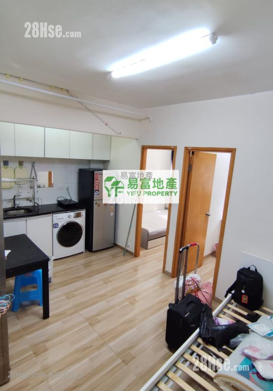 Diamond Building Rental 1 Bedroom , 1 Bathroom 450 ft² ( 41.8 m² )