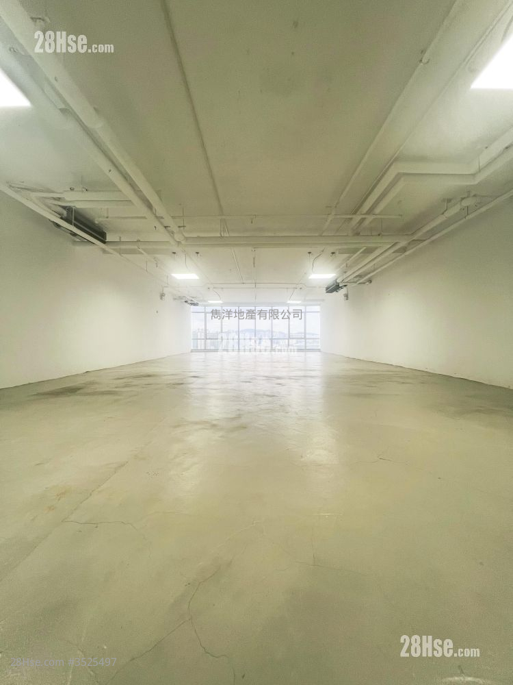 Peninsula Square Rental