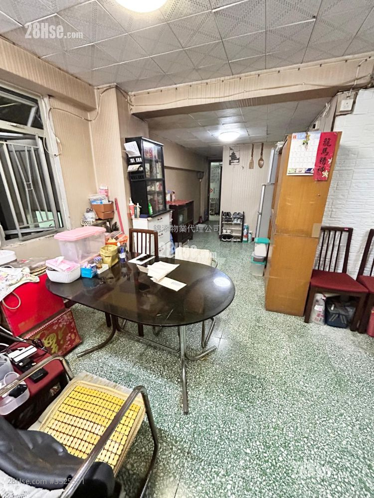 Wing Tai Mansion Sell 1 Bathroom 630 ft² ( 58.5 m² )