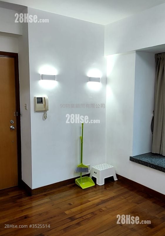 Bella Vista Sell 306 ft² ( 28.4 m² )