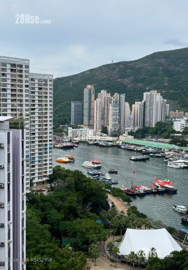 Billion Court Sell 370 ft² ( 34.4 m² )