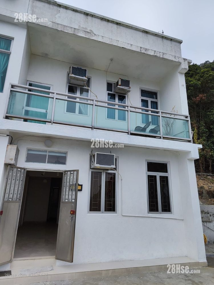 Village House Rental 3 Bedrooms , 1 Bathroom 700 ft² ( 65.0 m² )