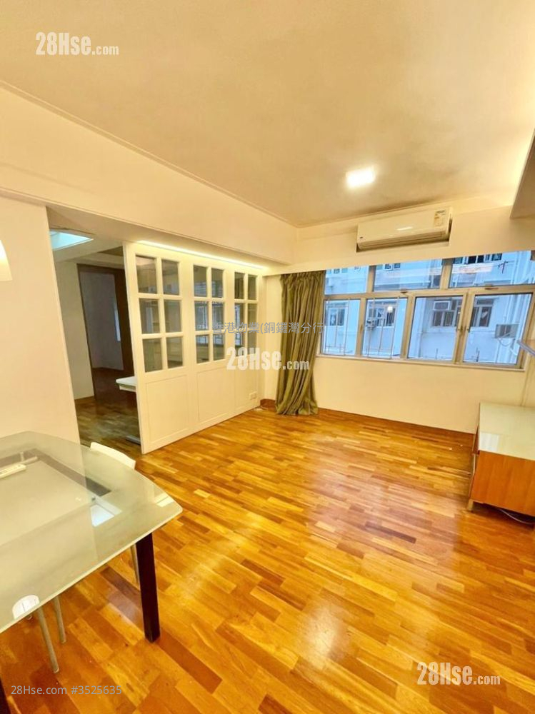Paterson Building Rental 3 Bedrooms , 2 Bathrooms 753 ft² ( 70.0 m² )