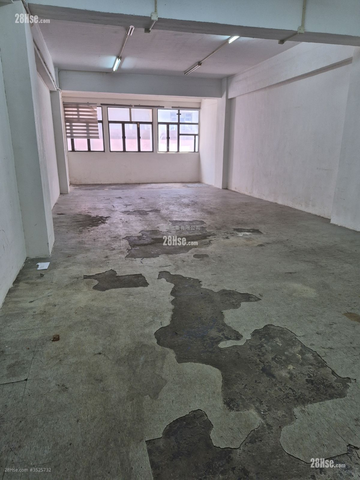 Wah Hing Industrial Mansions Rental 660 ft² ( 61.3 m² )