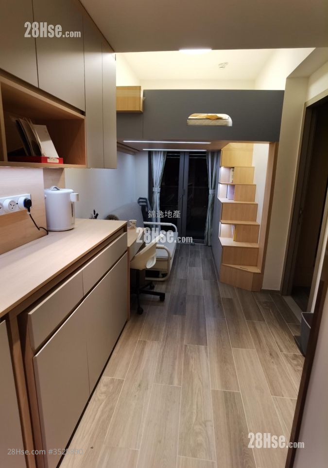 The Vim Sell 1 Bedroom , 1 Bathroom 289 ft² ( 26.8 m² )