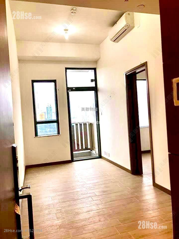 Astoria Crest Sell 1 Bedroom 299 ft² ( 27.8 m² )