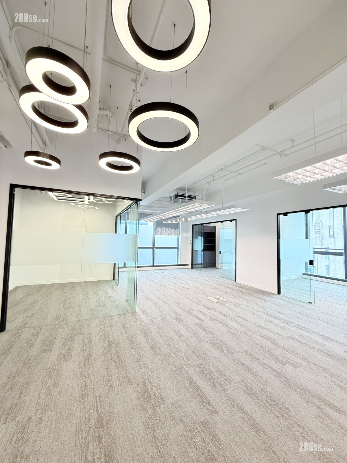 Global Gateway Tower Rental