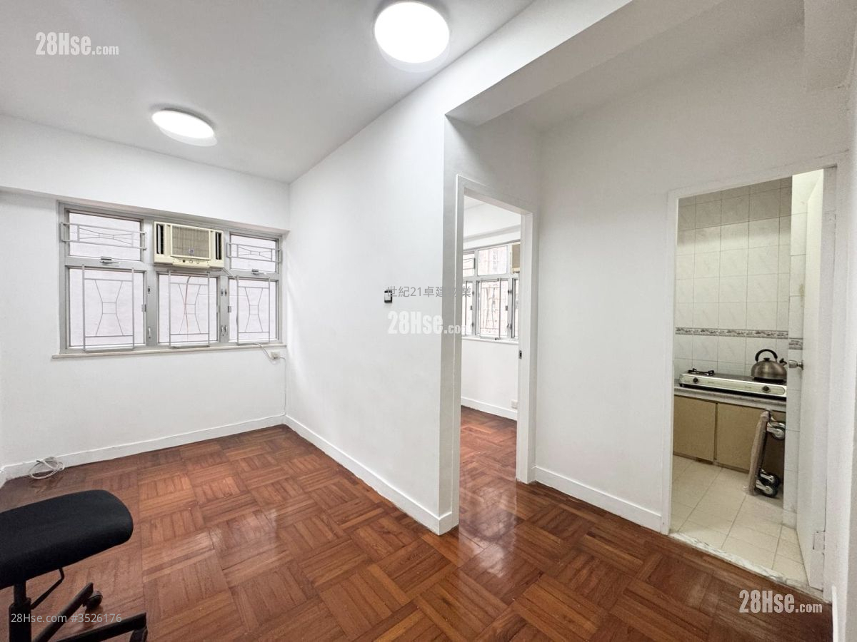 Wing Fu Mansion Sell 1 Bedroom , 1 Bathroom 269 ft² ( 25.0 m² )
