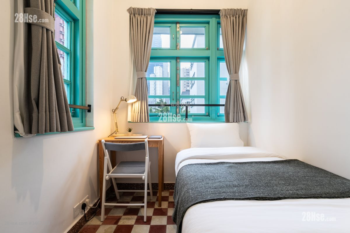 88 Staunton Street Rental 3 Bedrooms , 1 Bathroom 73 ft² ( 6.8 m² )
