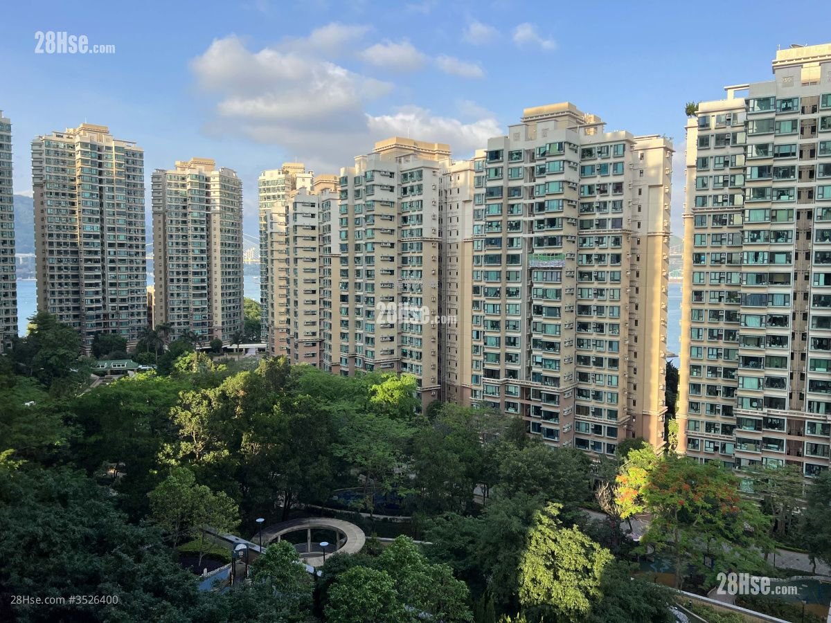 Park Island Sell 2 Bedrooms , 1 Bathroom 532 ft² ( 49.4 m² )