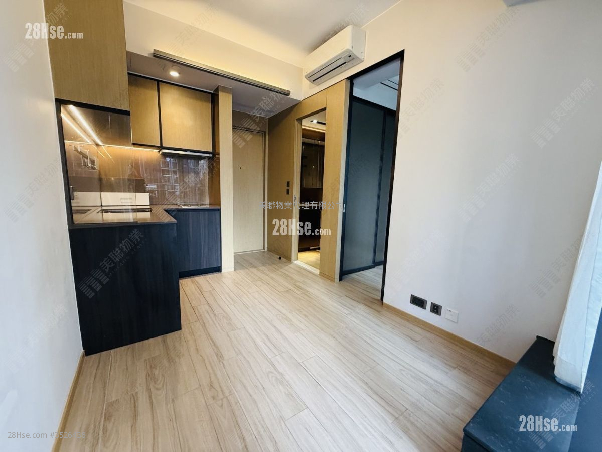 Cetus Square Mile Rental Studio , 1 Bathroom 253 ft² ( 23.5 m² )