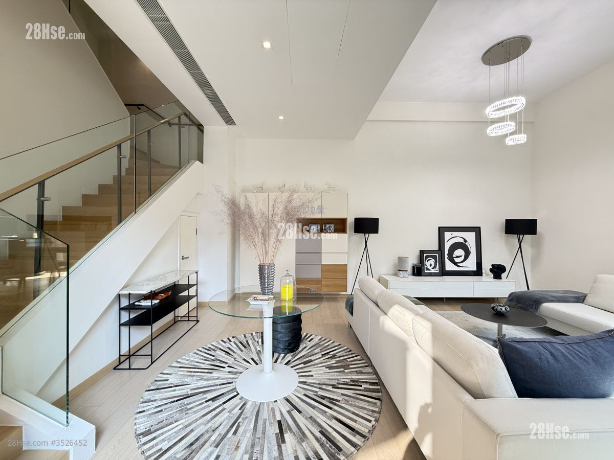 The Bloomsway Rental 1,884 ft² ( 175.0 m² )