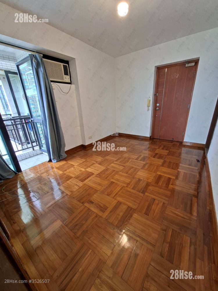 Royal Green Sell 2 Bedrooms 372 ft² ( 34.6 m² )