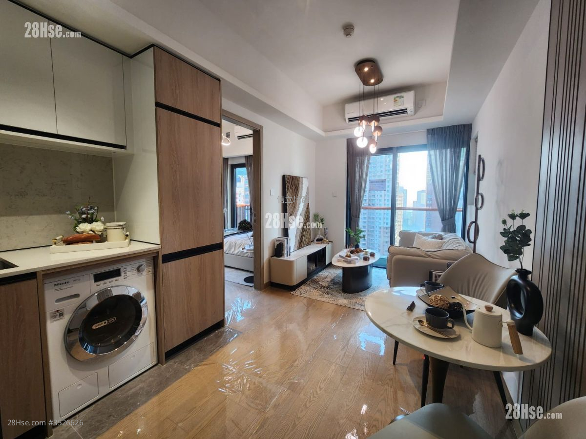 The Highline Sell 1 Bedroom , 1 Bathroom 370 ft² ( 34.4 m² )