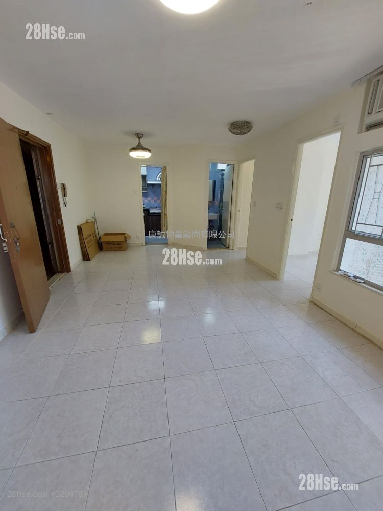 Hong Ying Court Sell 485 ft² ( 45.1 m² )